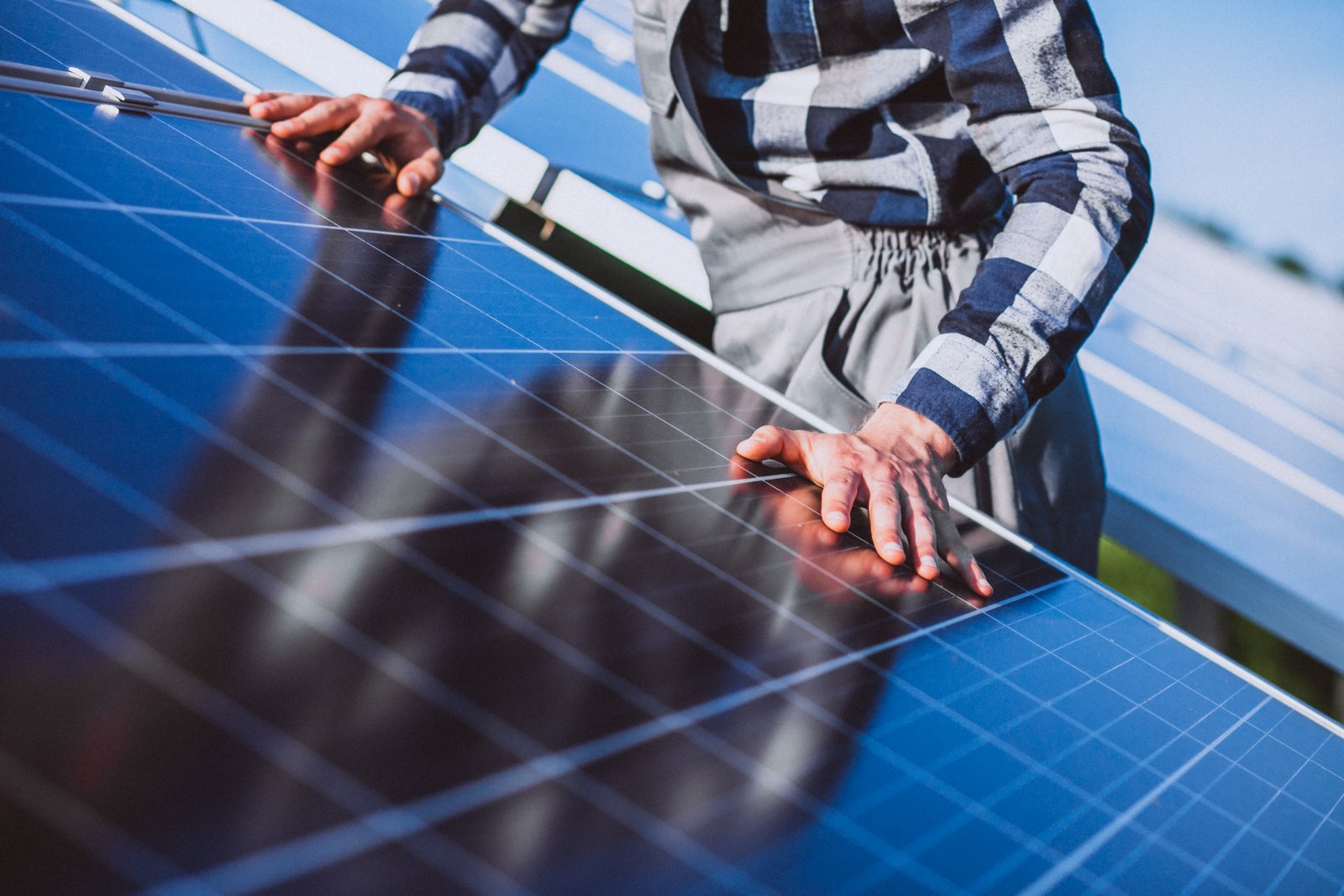 Solarmodule auf einem Dach